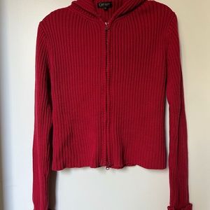 RED SWEATER WITH HOOD